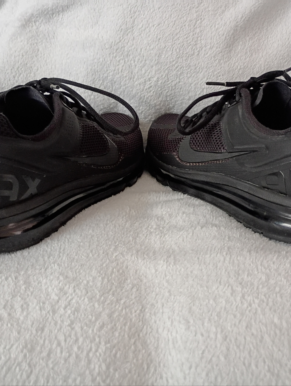 Size 11 - Nike Air Max 2013 Triple Black